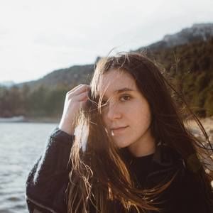 Meet your Posher, Katelyn